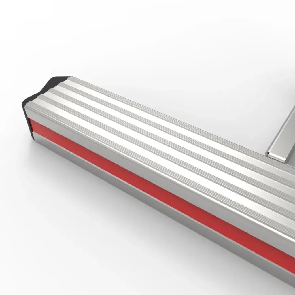 Aluminium Tritt Short-Step 1700 für Ford Transit