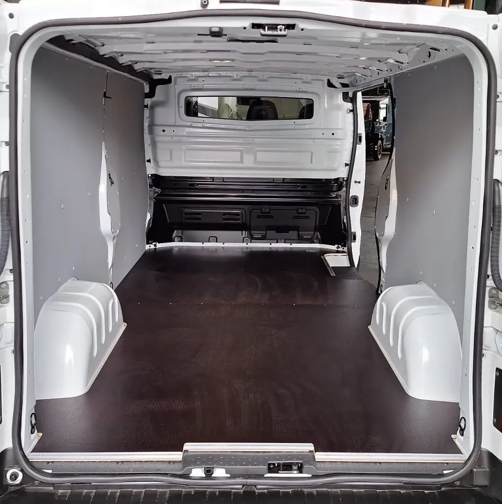 Wandverkleidung Trafic L2