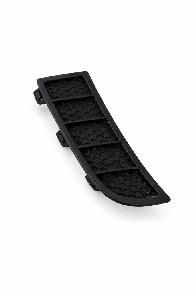 Abdeckung rechts Stossstange Suzuku Vitara